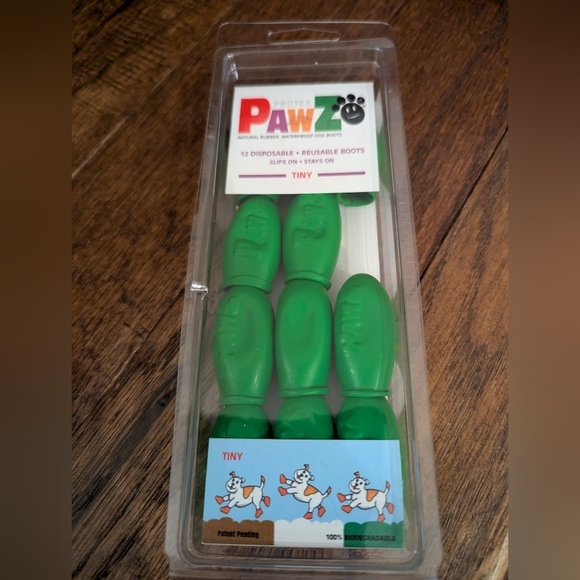 PawZ Dog Boots Tiny & XXS Green & Yellow Rubber Boots For 1" -1.5" & under paws - Picture 2 of 10